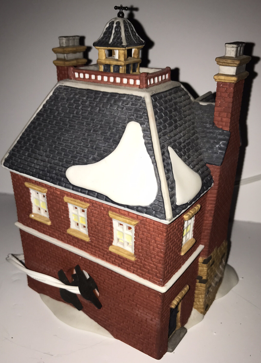 Department 56 Boarding & Lodging School 5810-6 Dickens Village Series Heritage