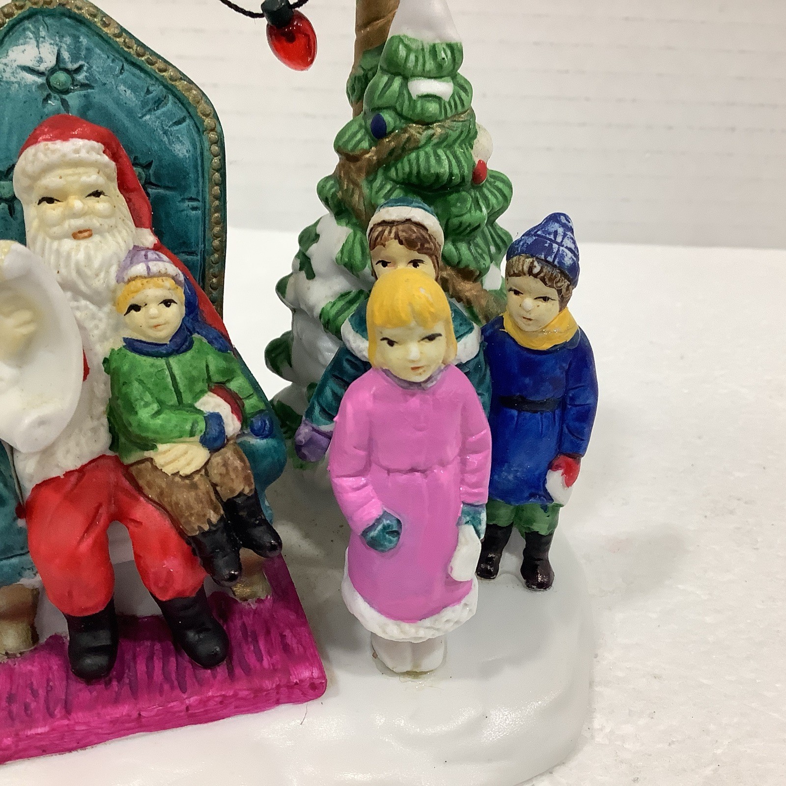 Dickens Collectibles Accessories 433-0551 Visit With Santa Accessory