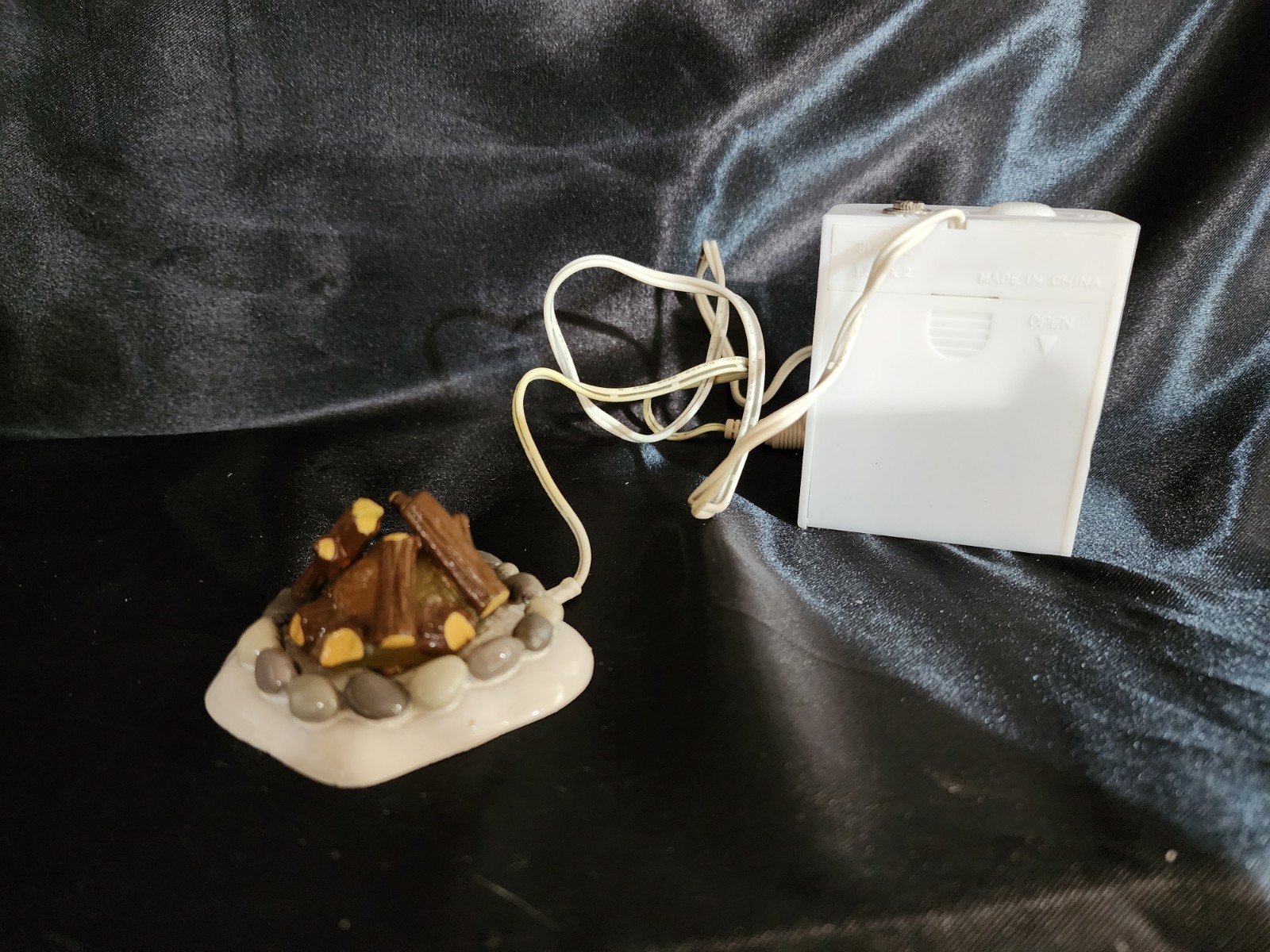 Dept. 56 Village Accessories Series “Lit Fire Pit” #4020247