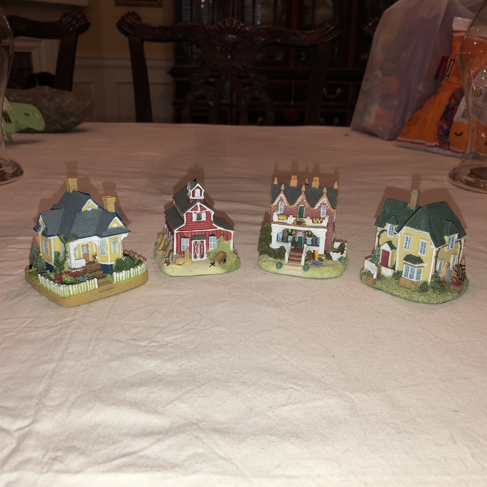 INTERNATIONAL RESOURCING SERVICES, INC., 4 DIFFERENT HOUSES