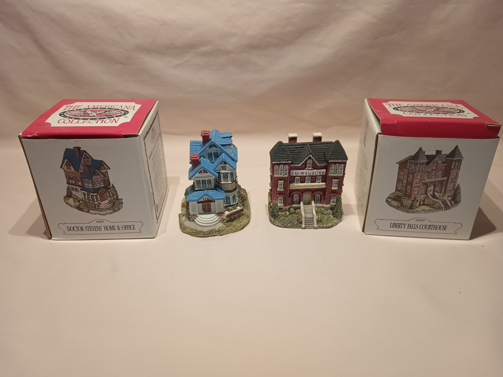 Vintage The Americana Collection Village Houses 13 Pieces, about 3 inches tall