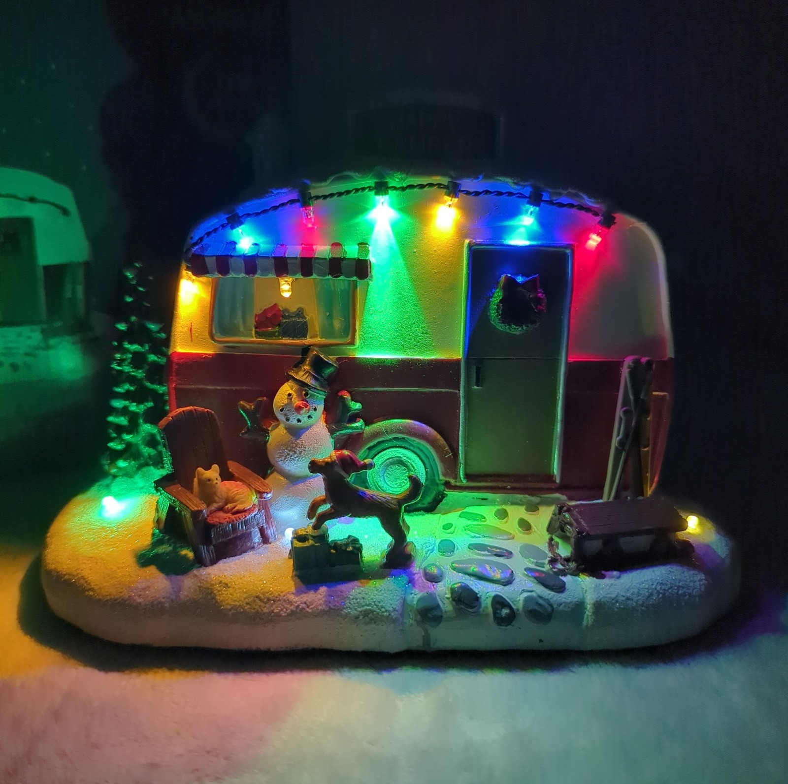 Carole Towne Happy Holiday Camper Lighted Christmas Village 2022 Edition 4950834