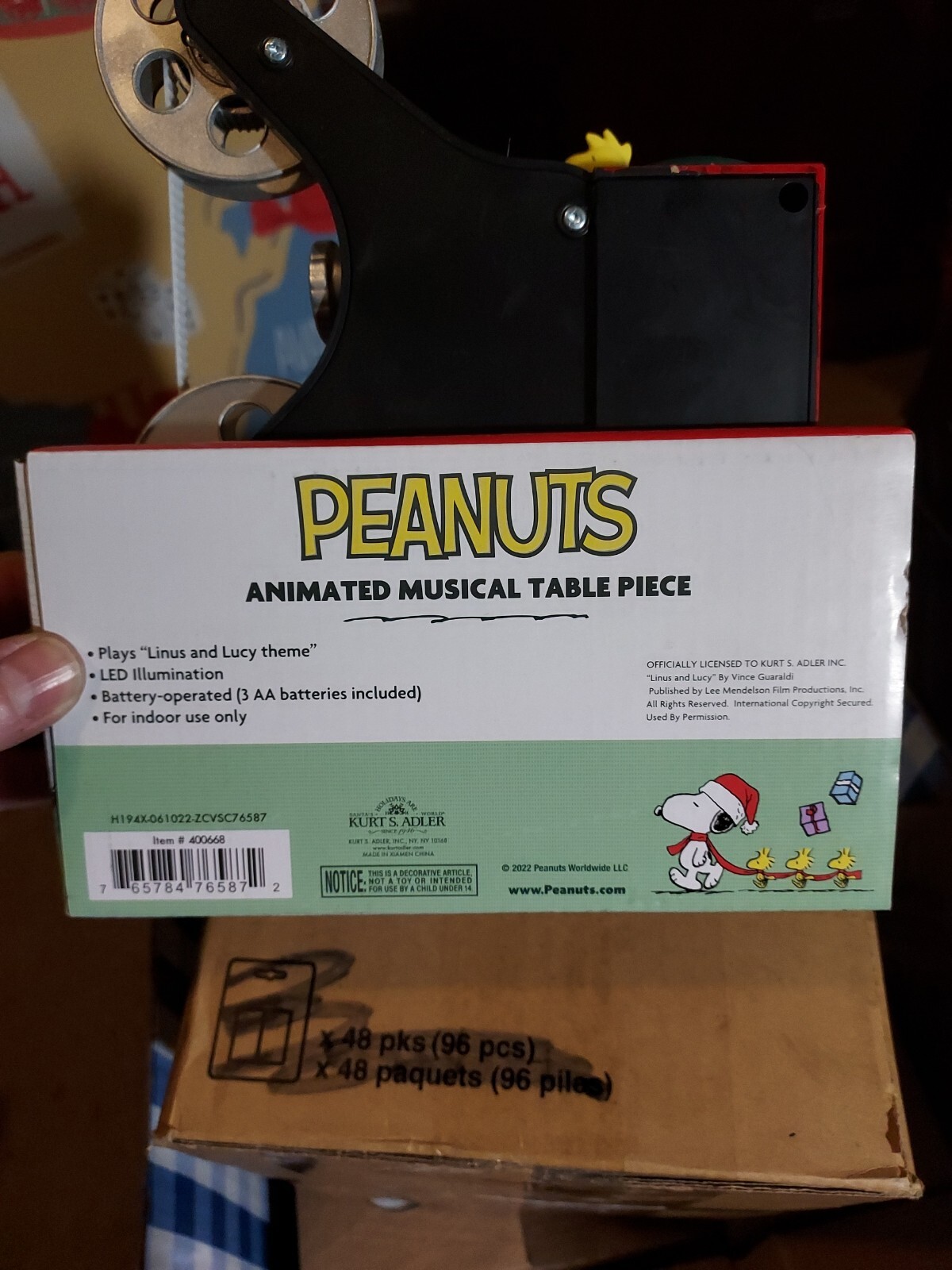 Snoopy Animated Musical Christmas Film Movie Projector Charlie Brown Peanuts