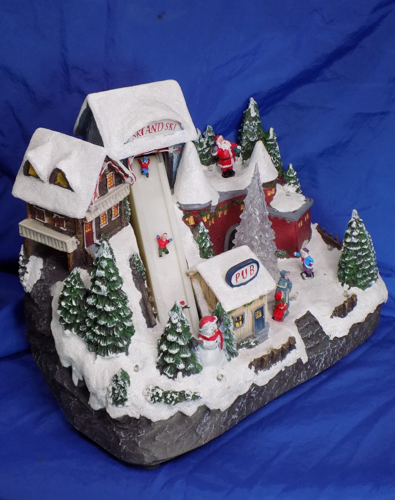 Gerson Musical Ski Resort w/ Light Up & Animated Features Tested Super Rare