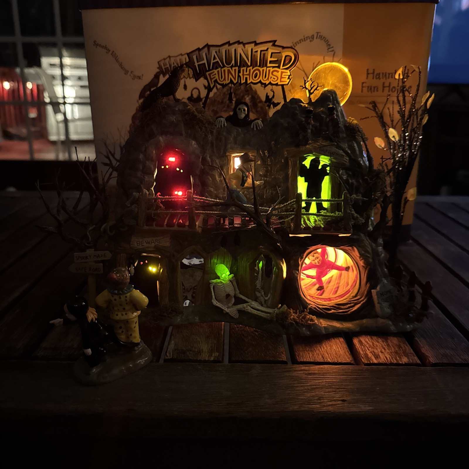 Department 56 Halloween Haunted Fun House W/ Accessories & Box, Retired, Works!