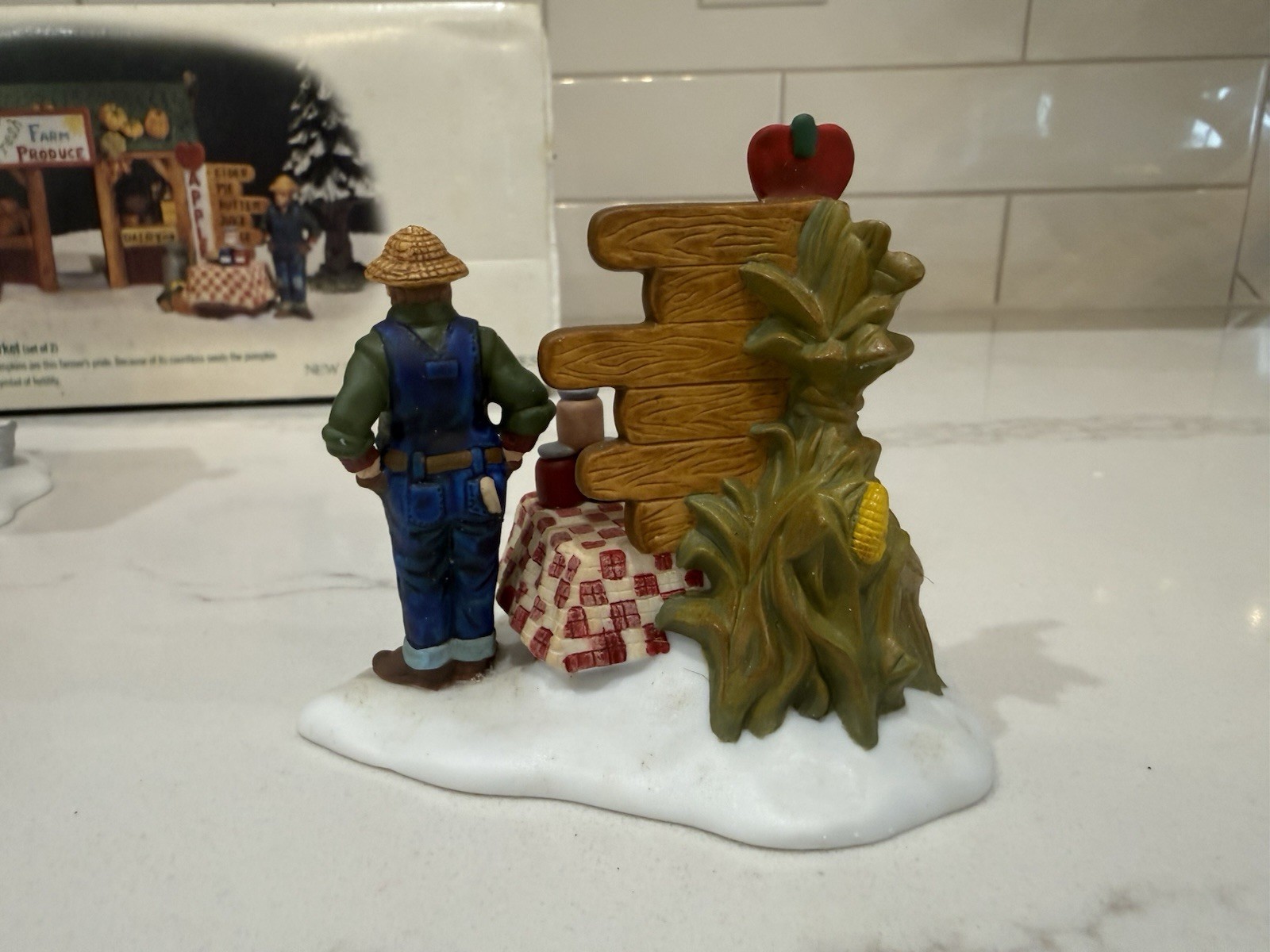Dept 56 New England Village Series ‘Farmer’s Market’ Set of 2 w/Box #56637