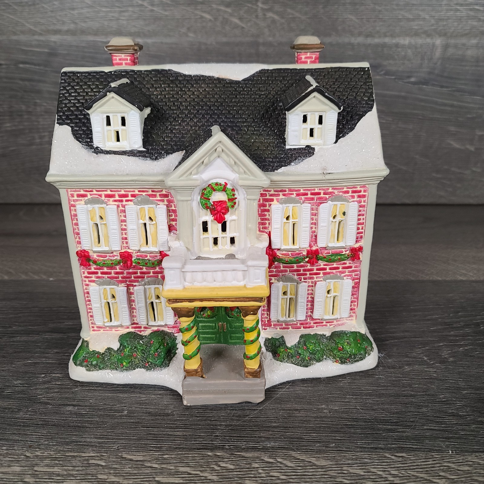Holiday Inspirations Towne Series Lighted Red Brick House