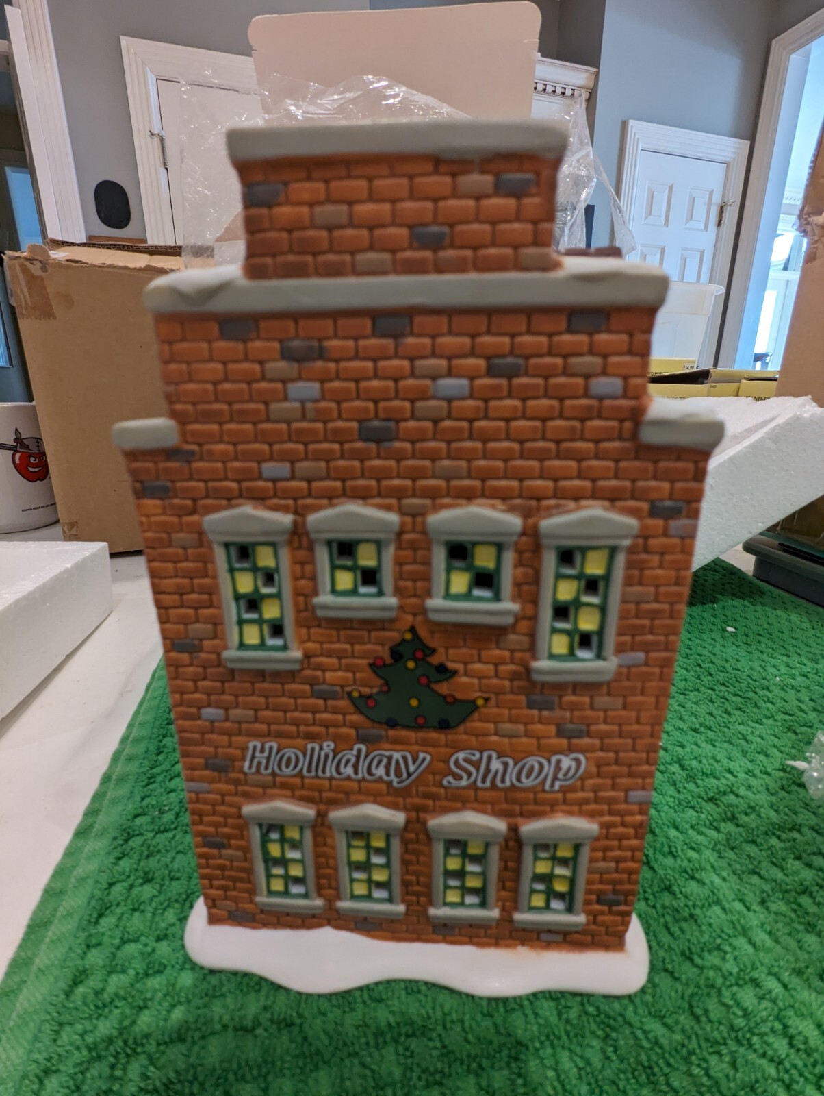DEPARTMENT 56 NCC TRADERS PIN SHOP 804011