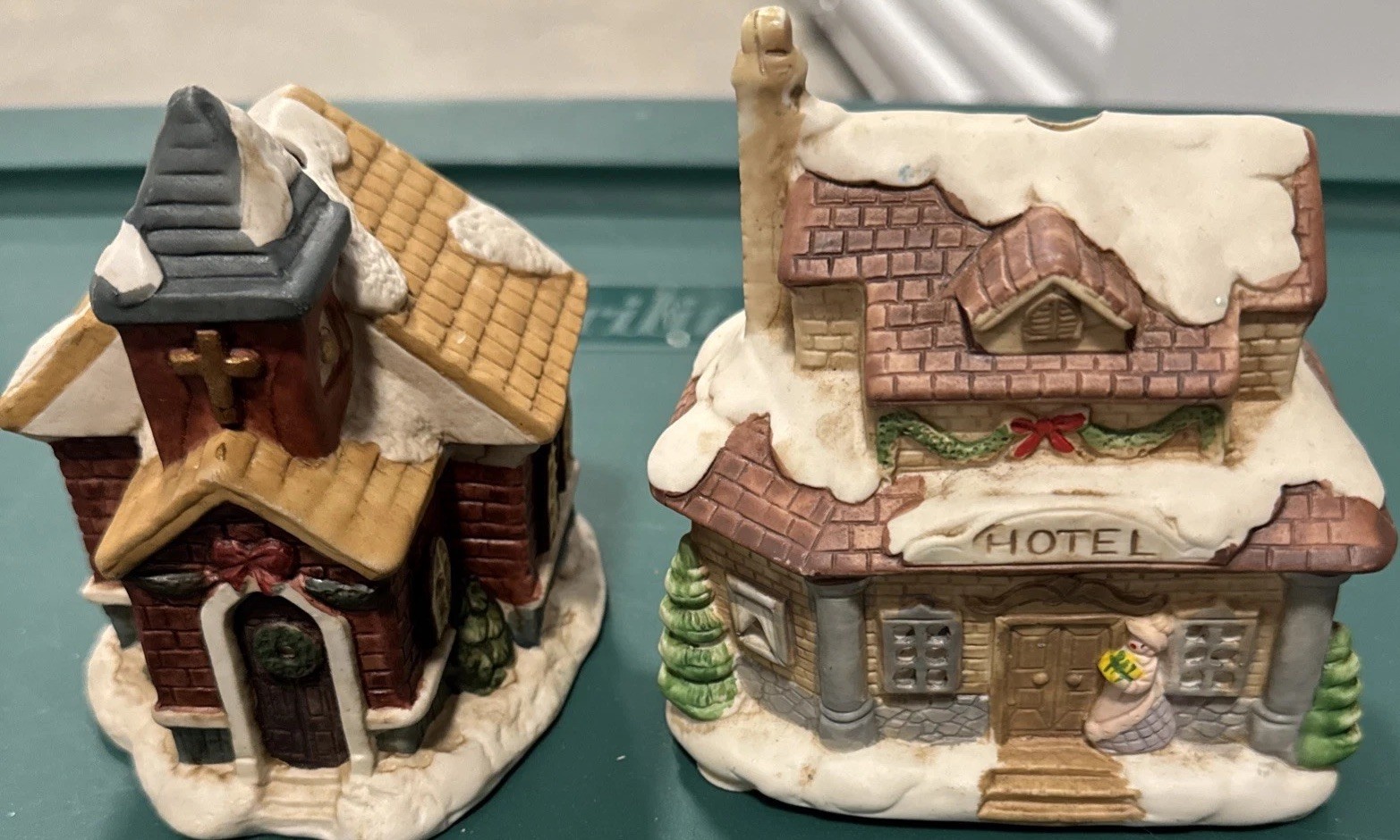 Christmas Village Hotel And Church Tea Lights Ceramic 4 1/2″