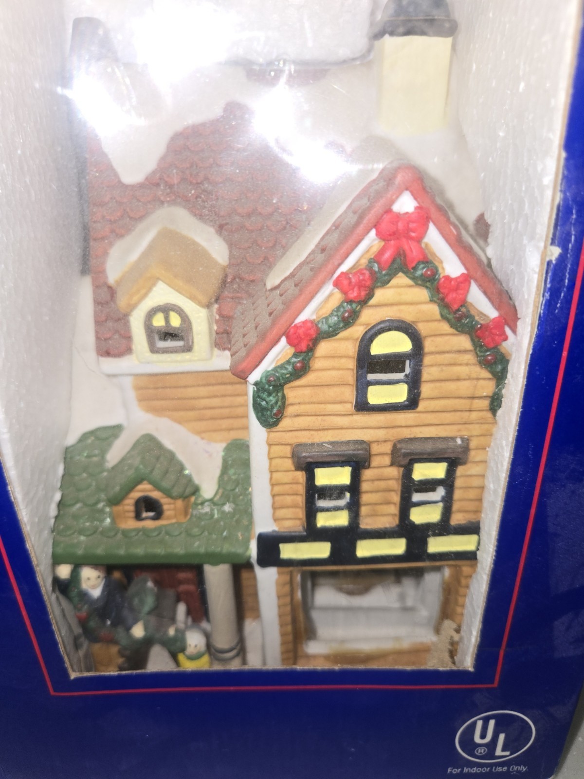 Lighted Ceramic/Porcelain Christmas Village House, Boxed