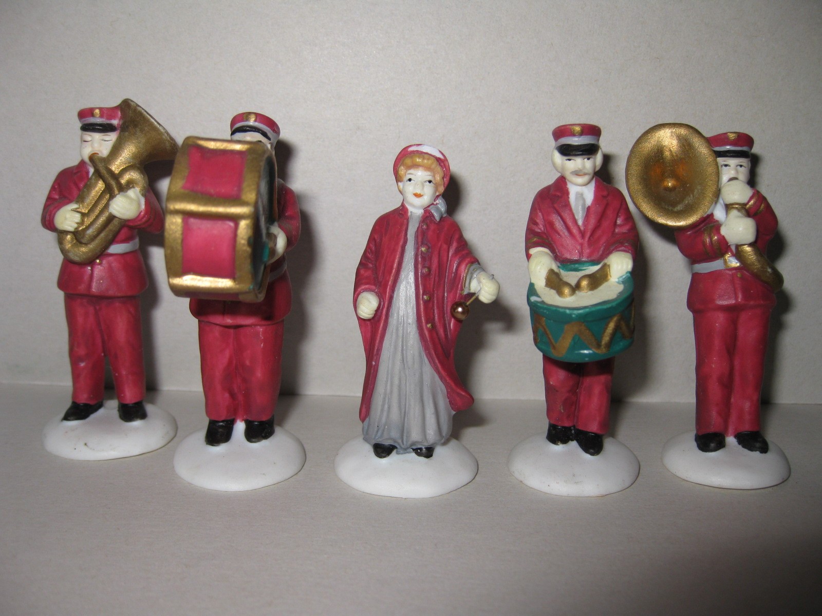 CHRISTMAS VILLAGE 5 PIECE SALVATION ARMY BAND FIGURES, DEPT 56, TAIWAN, VINTAGE