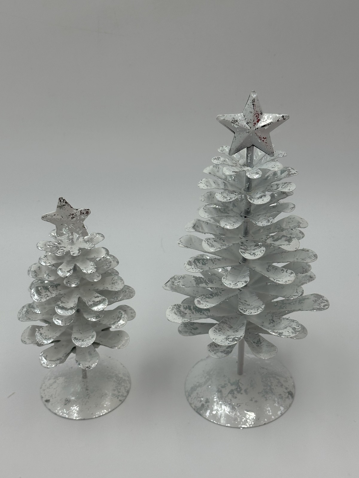 Dept 56 Village Accessories Silver Pines Tin Trees Set Of 2 With Box #4030898