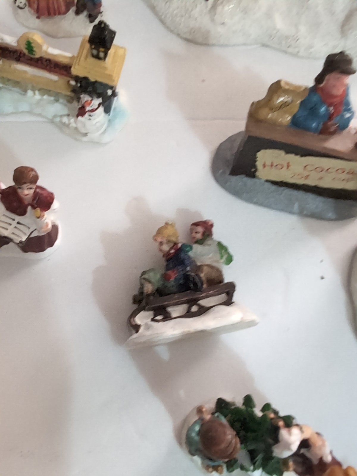 Christmas Village 16 Items