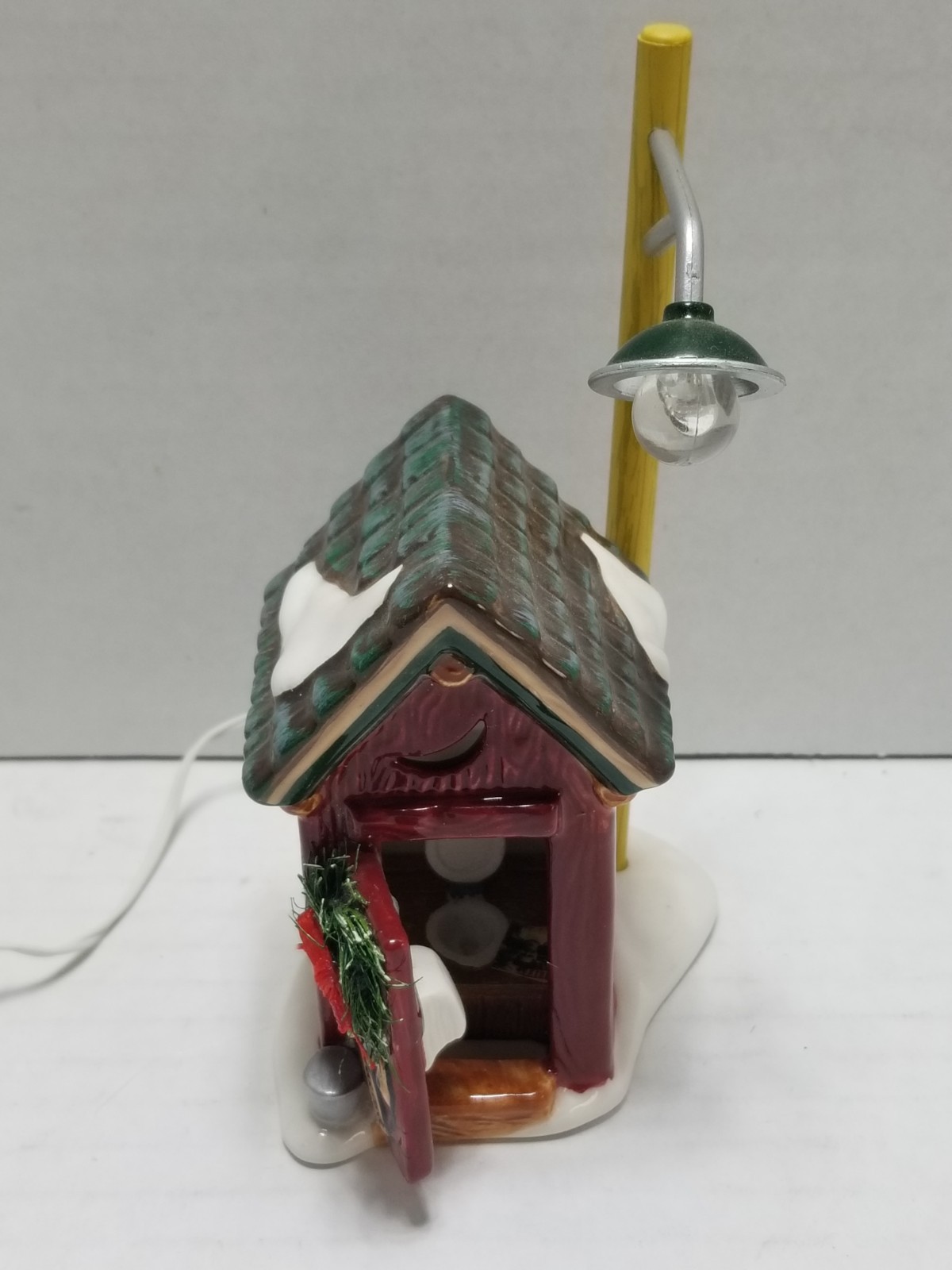 Dept 56 The Original Snow Village Backwoods Outhouse Accessory 1999 *As Is*
