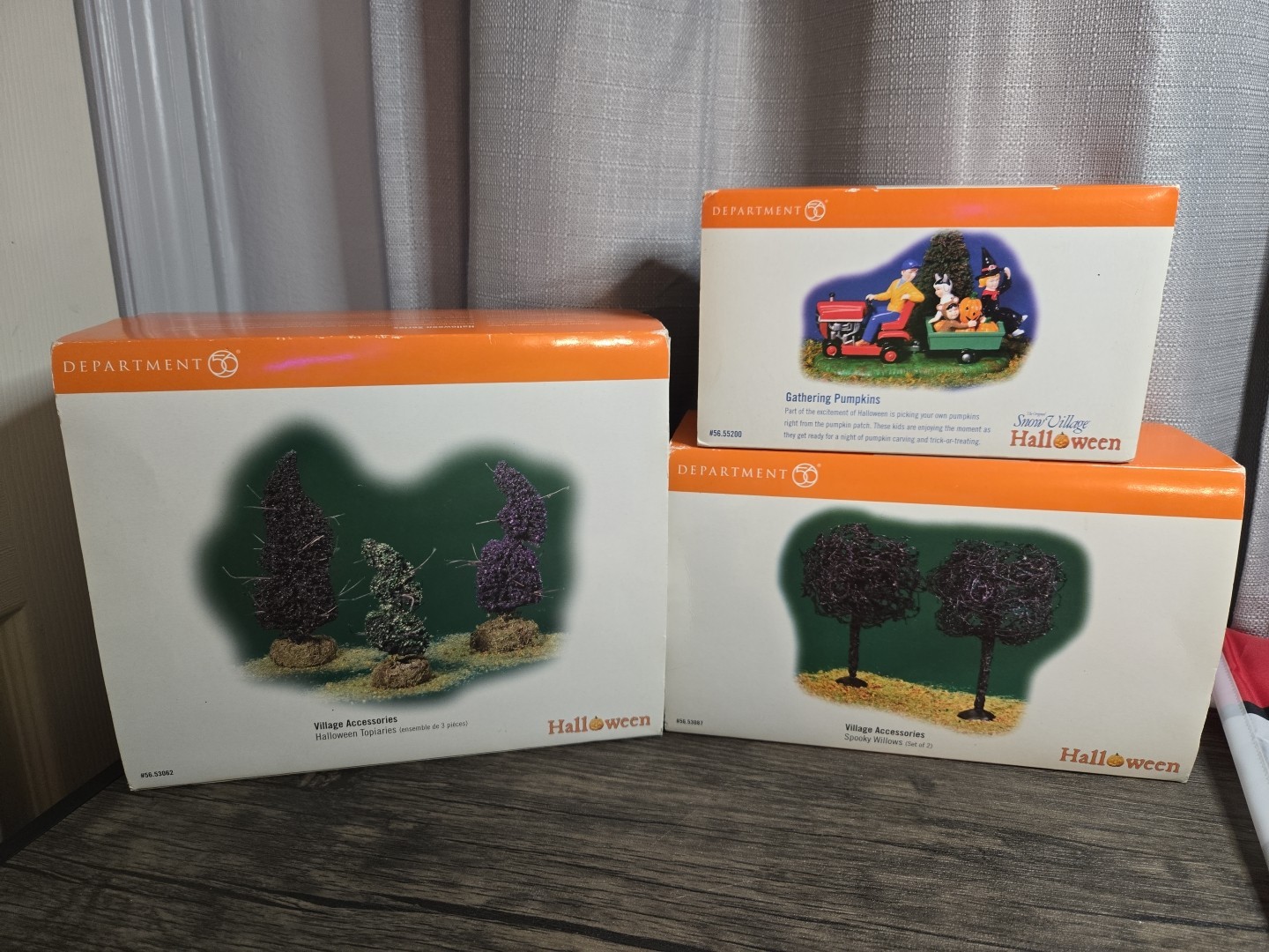3 Department 56 Halloween Gathering Pumpkins & Village Accessories Snow Village