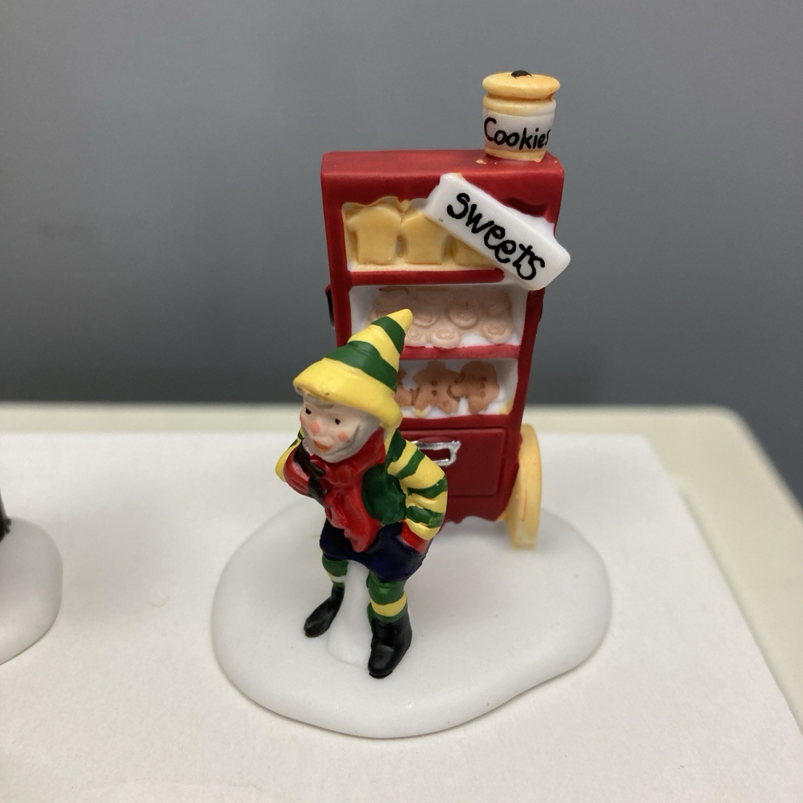 Dept. 56 1991 Heritage North Pole Christmas Village Baker Elves Set Of 3 #56030