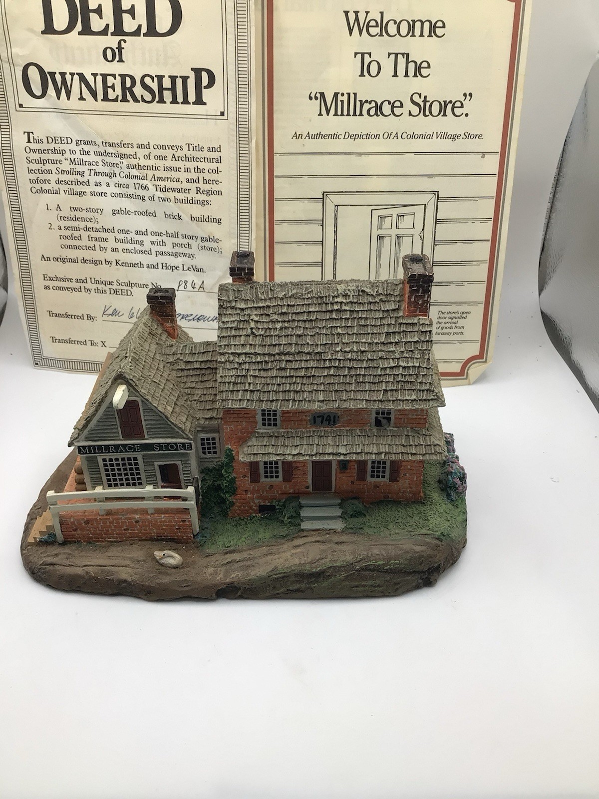 Hawthorne Millrace Store 1766 LeVan Studios 1991 Sculpture w/ COA & Box