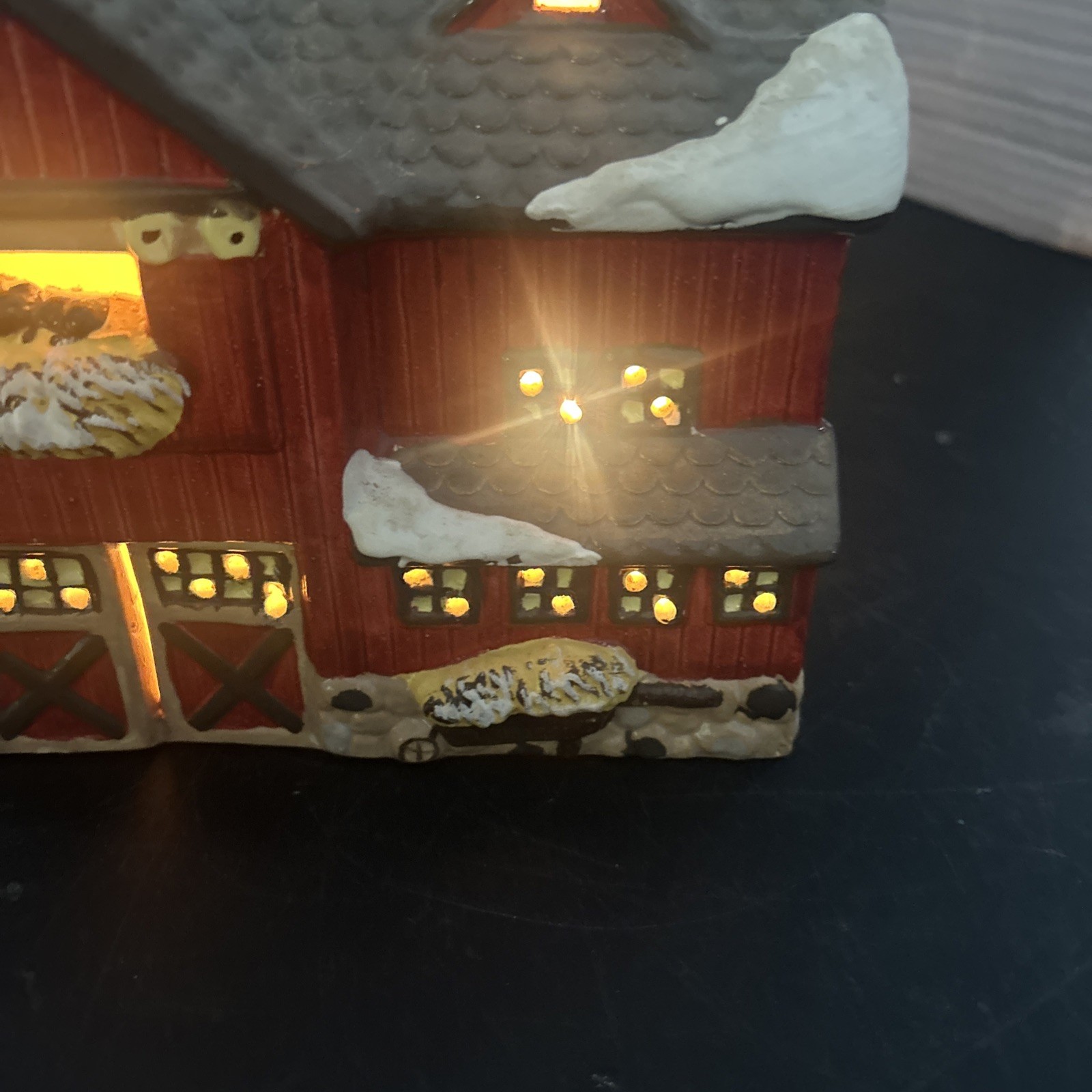 Department 56 The Original Snow Village Red Barn #50814