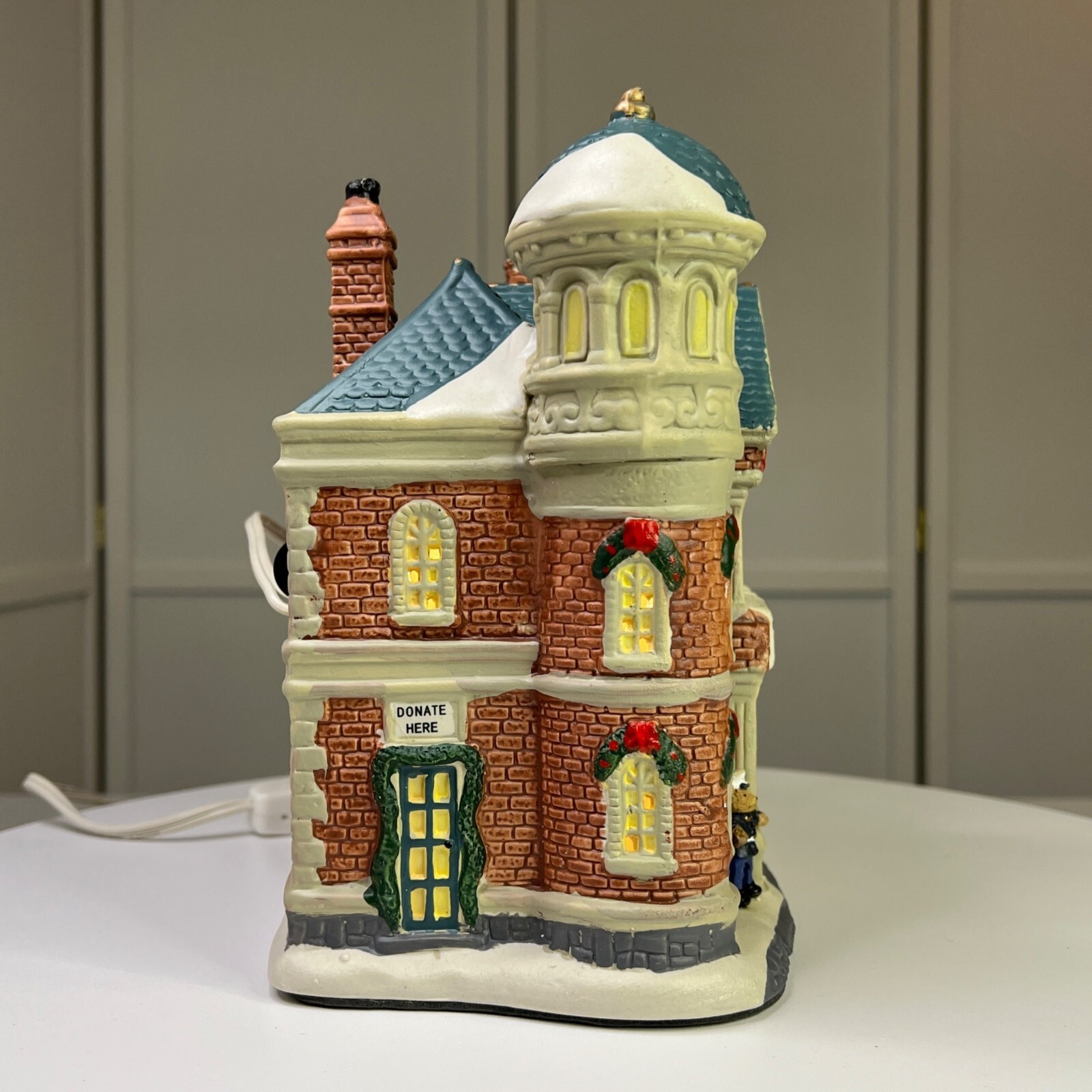 Holiday Time Victorian Toys for Tots House Lights Up from 2020 (no box)