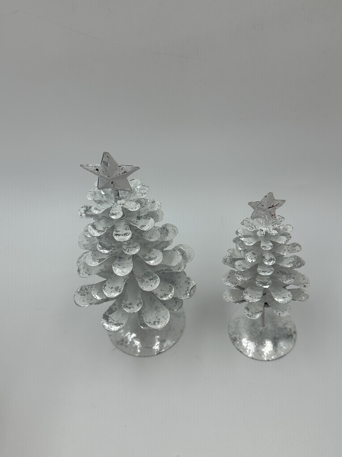 Dept 56 Village Accessories Silver Pines Tin Trees Set Of 2 With Box #4030898
