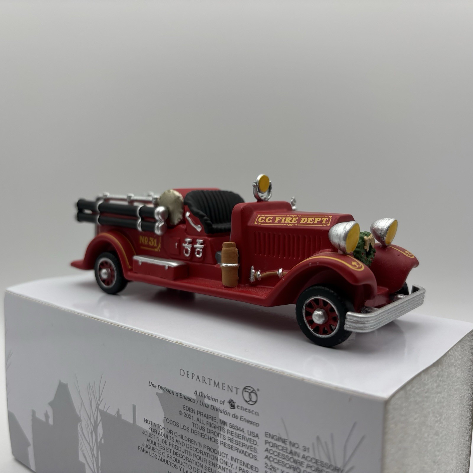 Department 56 Christmas in The City Engine Company & No 31 Firehouse & Truck New