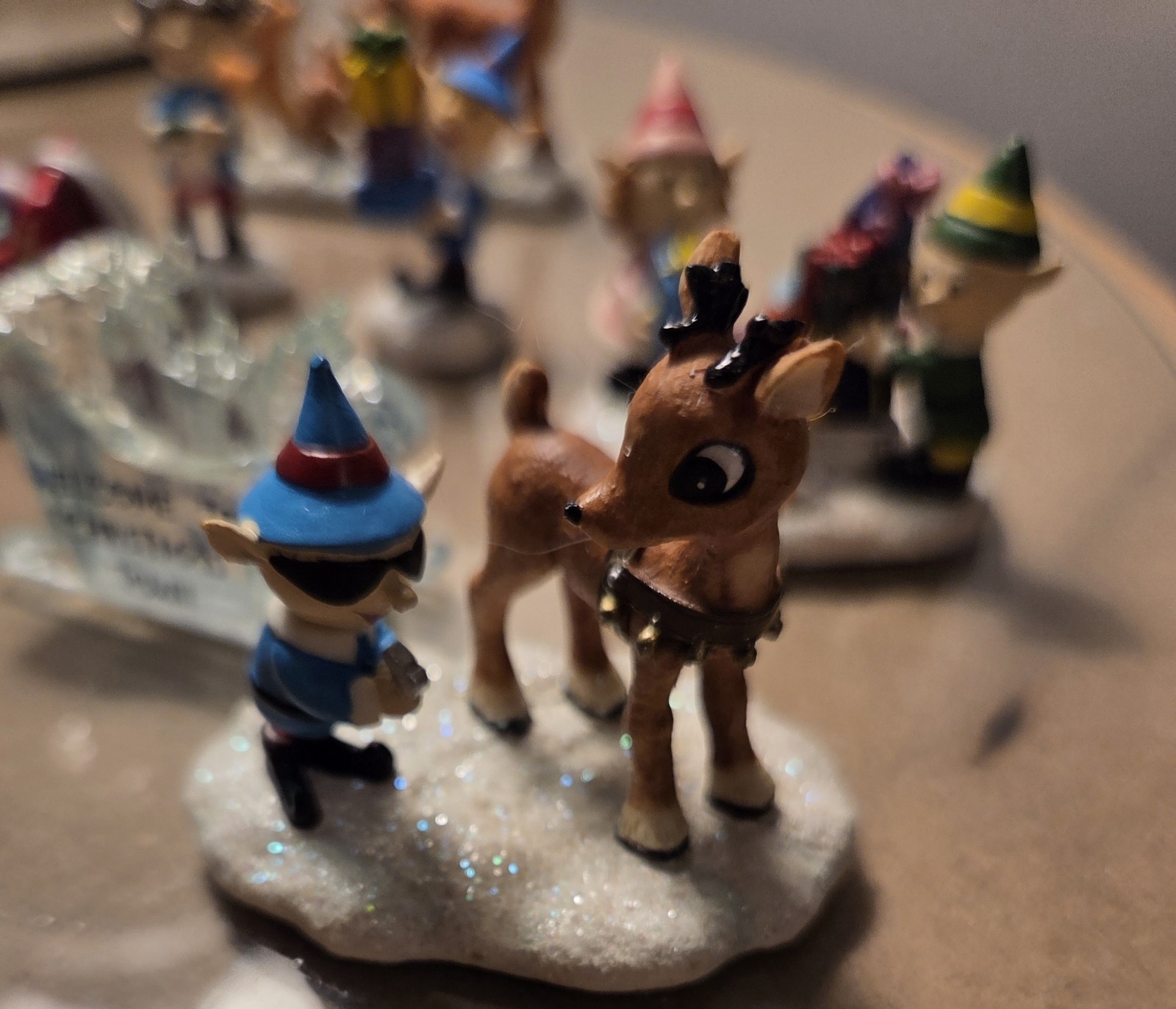 2003&2004 Rudolf&Elves Hawthorne Christmas Village Sign&Sleigh