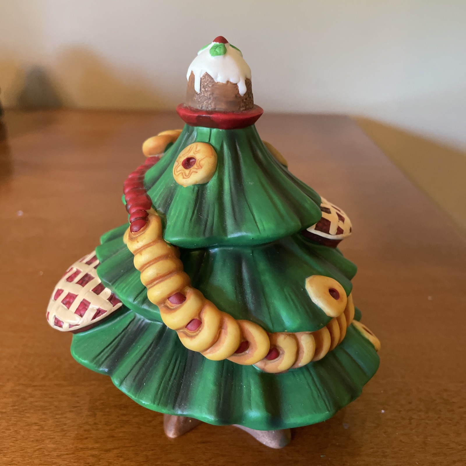 Vintage Dept 56 Merry Makers Sweet Treats Christmas Tree 1990s