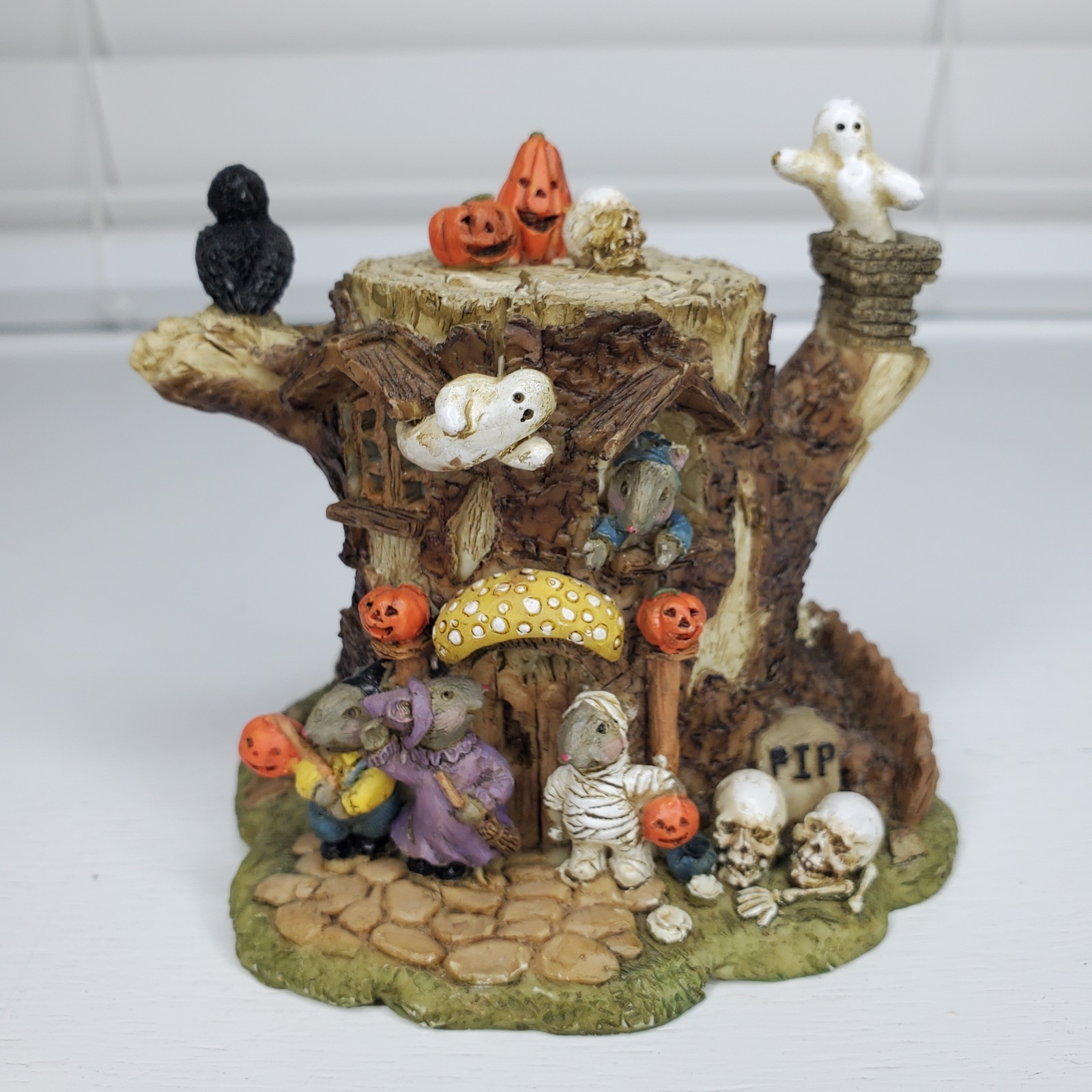 Halloween Mouse Village Resin Mice Pumpkins Skeleton Bats Spiders Ghosts Spooky