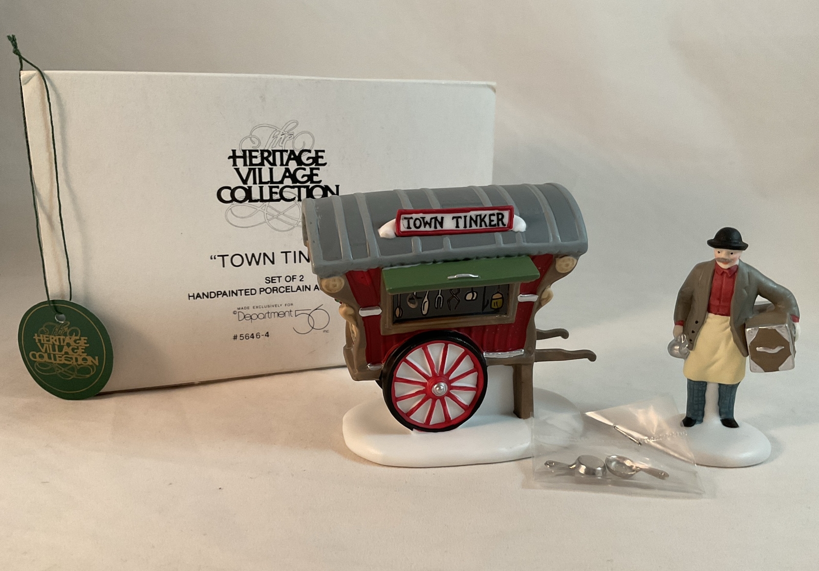 Department 56 #5646-4 Town Tinker Heritage Village Accessory Complete With Pots