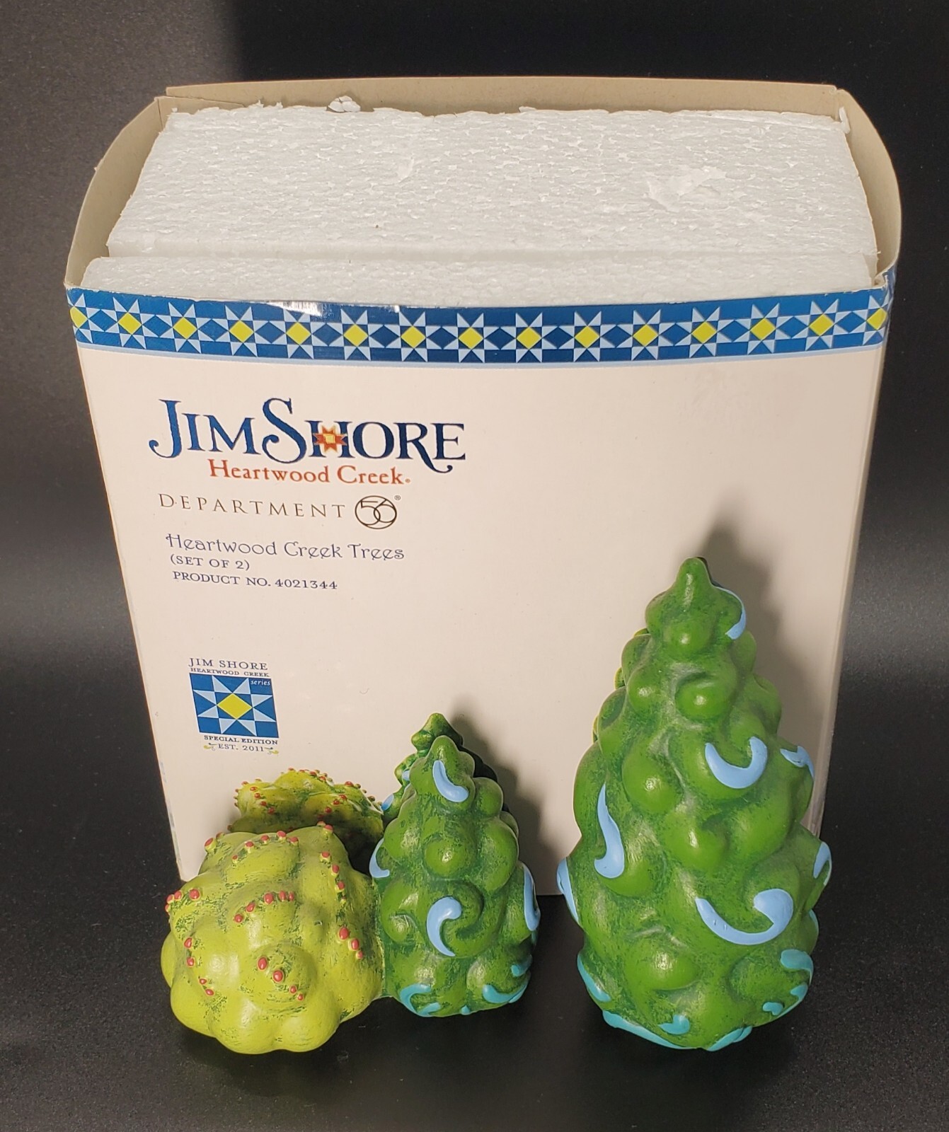 Dept 56 Jim Shore Heartwood Creek Trees 4021344 Set Of 2 Department Accessory