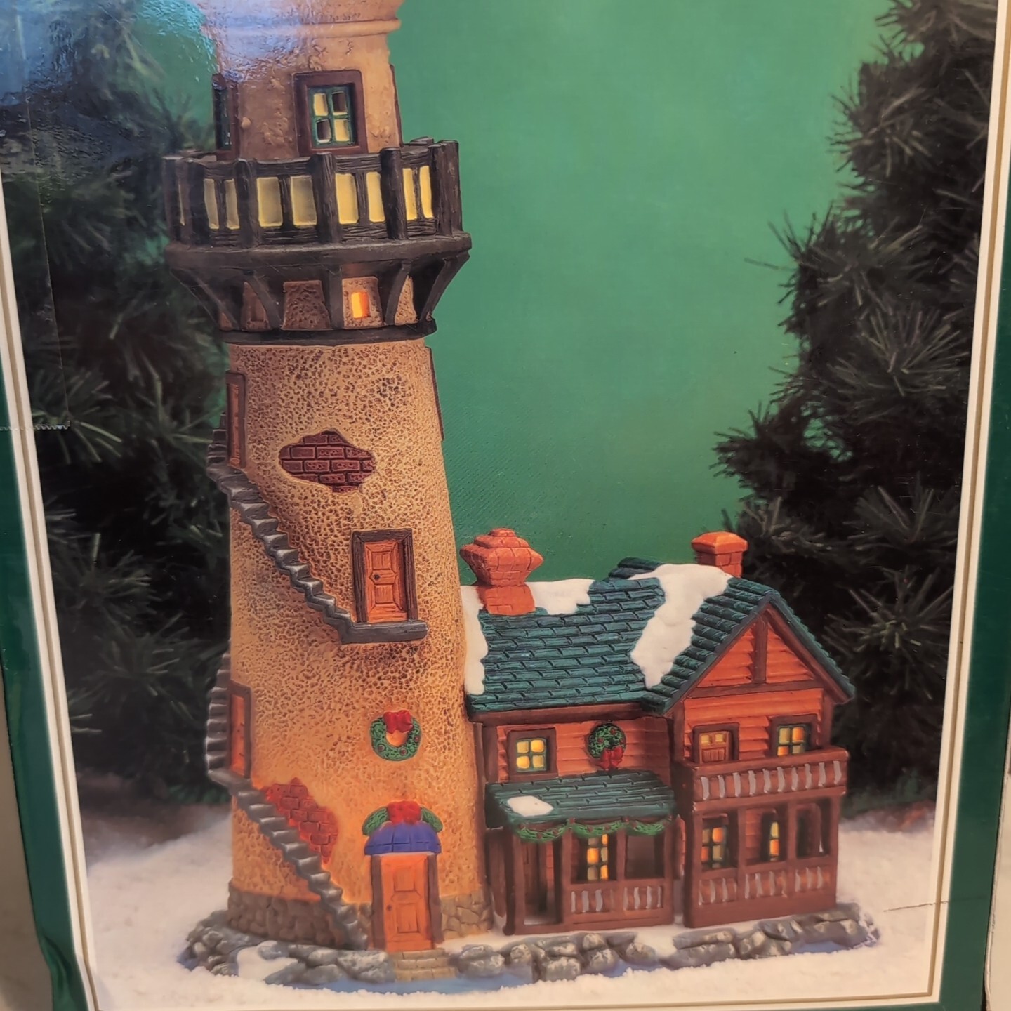 Dickens Collectibles Victorian Series Lighted House Porcelain With Original Box