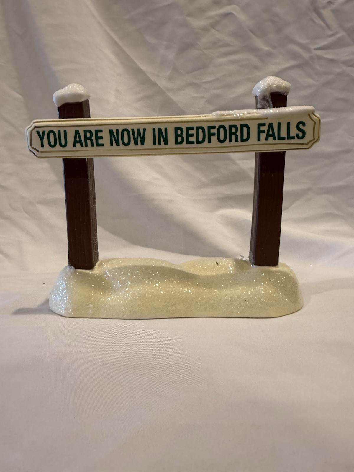It’s a Wonderful Life Illuminated Village “Martini’s Bar” w/ Bedford Falls Sign