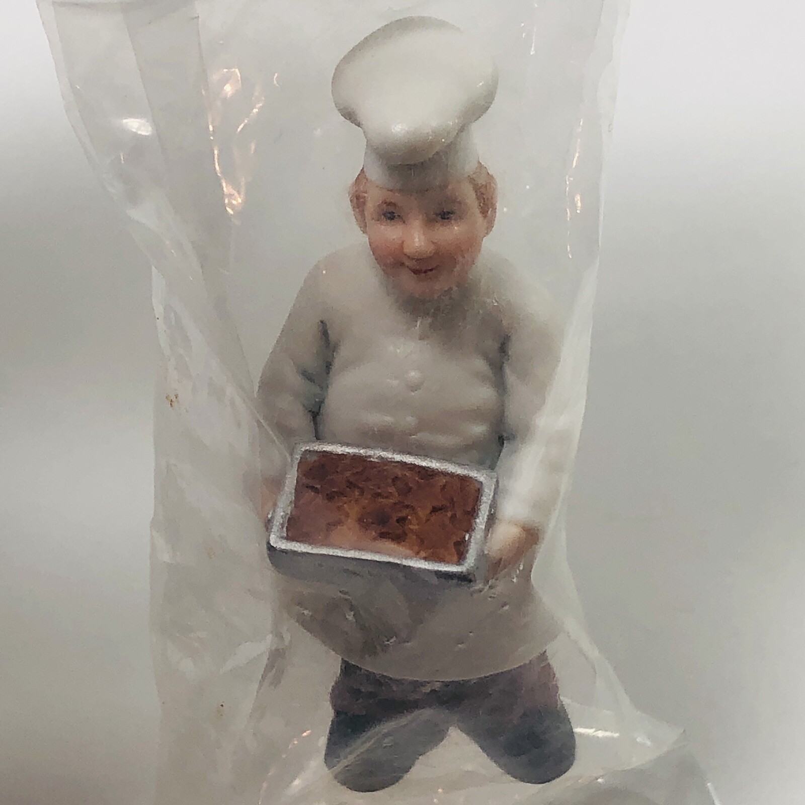 Lefton Colonial Christmas Village Figure Baker Jacque LeRousse 00967 2.75in 1993