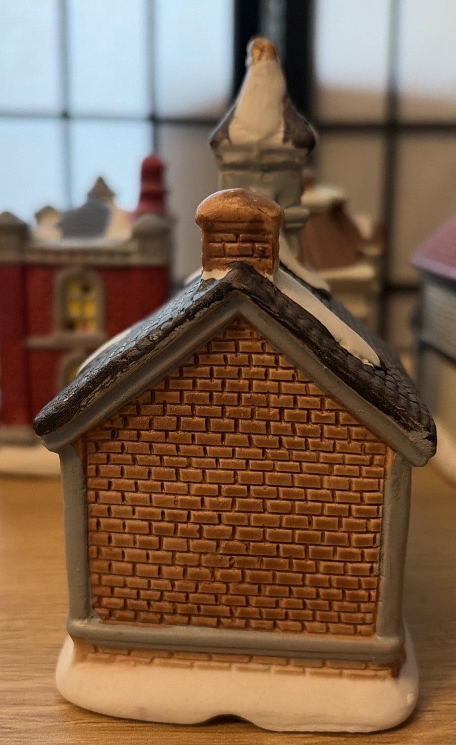 Holiday Time 5 mini (4”) Light up Houses