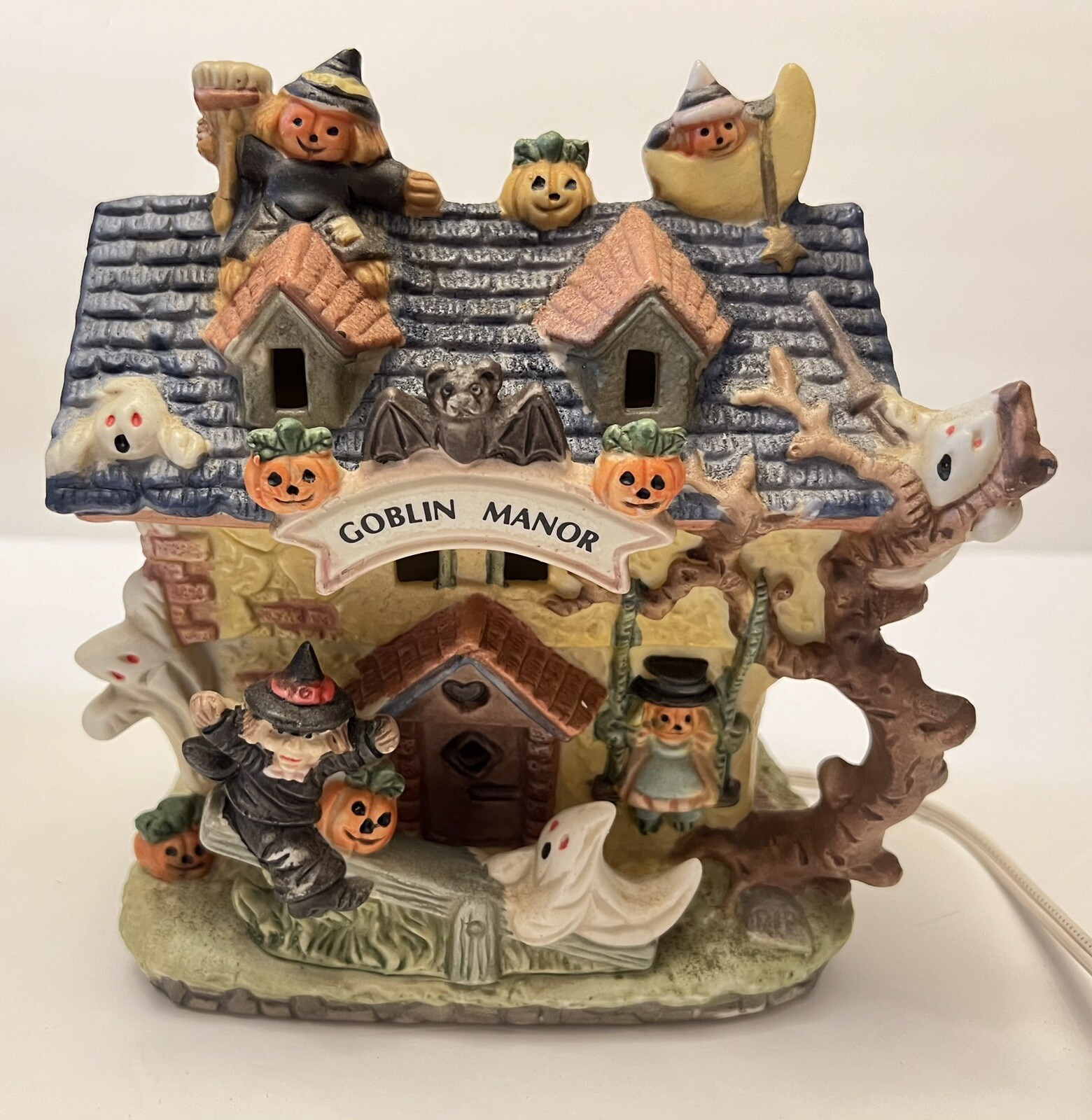 Vtg Halloween Ceramic Goblin Manor Plug In Light Up Ghosts Witch Bat Pumpkins