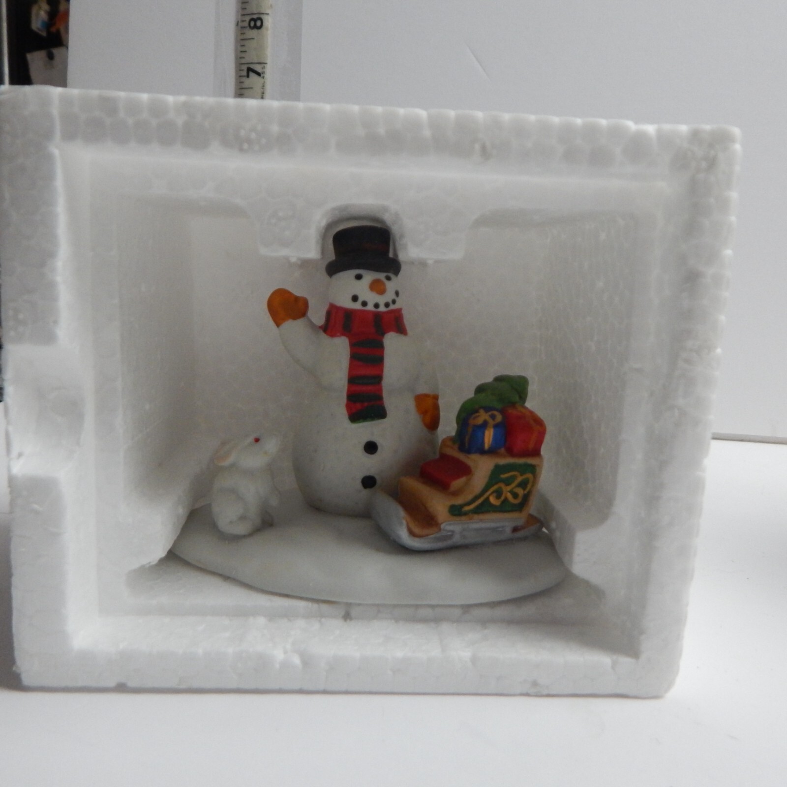 Vintage 1997 Lemax Village Collection Accessory Porcelain Country Snow Bunny