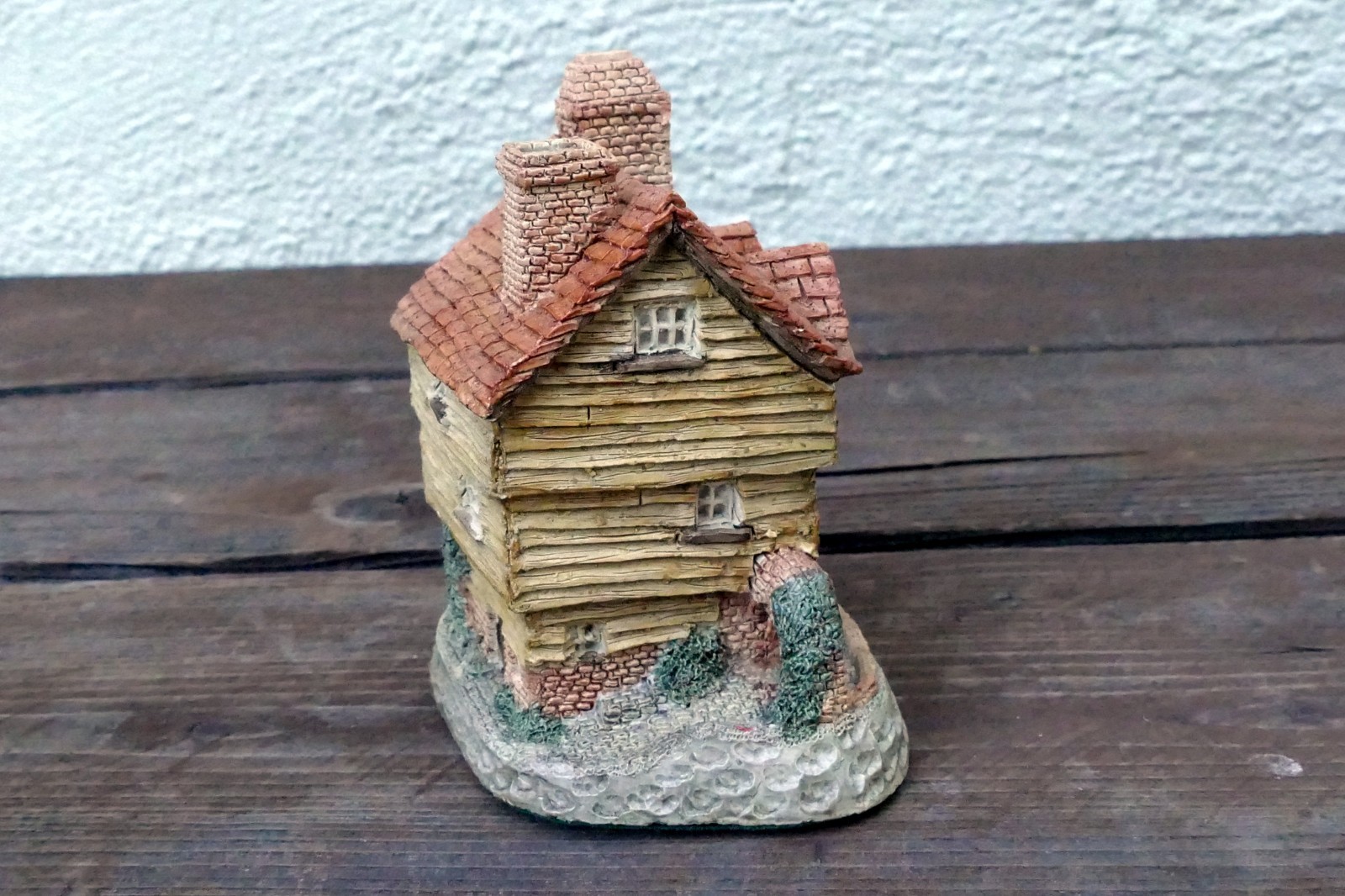 David Winter The Wine Merchant Hand Painted Figurine Made in England