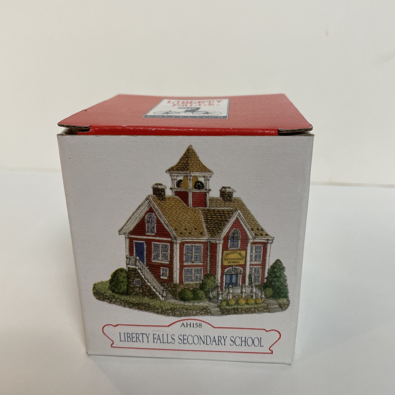 Liberty Falls Red Secondary School 1998 Collection AH158 3 5/8″ Tall Building