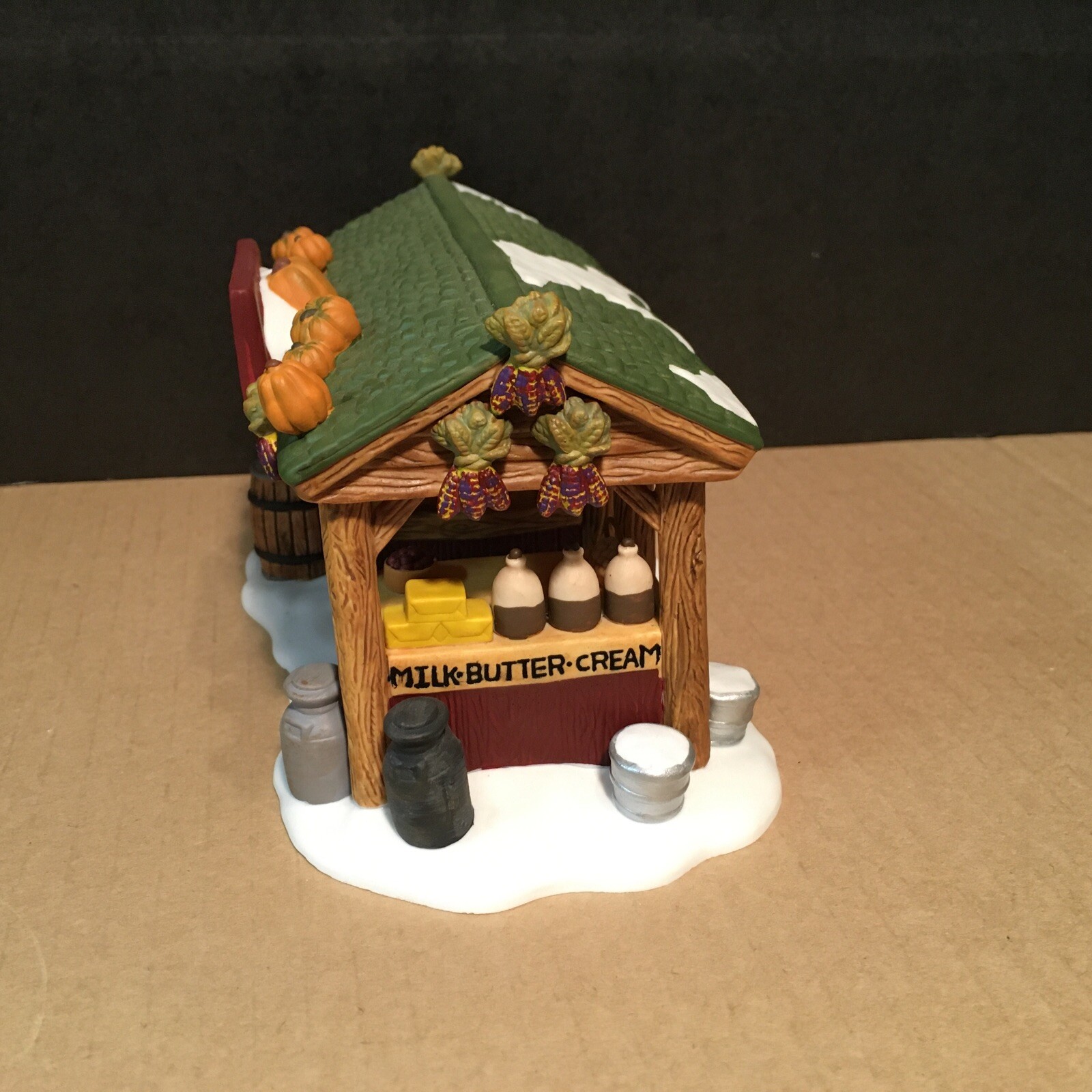 New Department 56 Farmer’s Market Set of 2 New England Village Series 56637