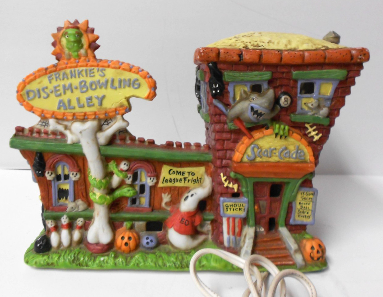 Creepy Hollow Frankie’s Dis-Em Bowling Alley Halloween Midwest Cannon Falls