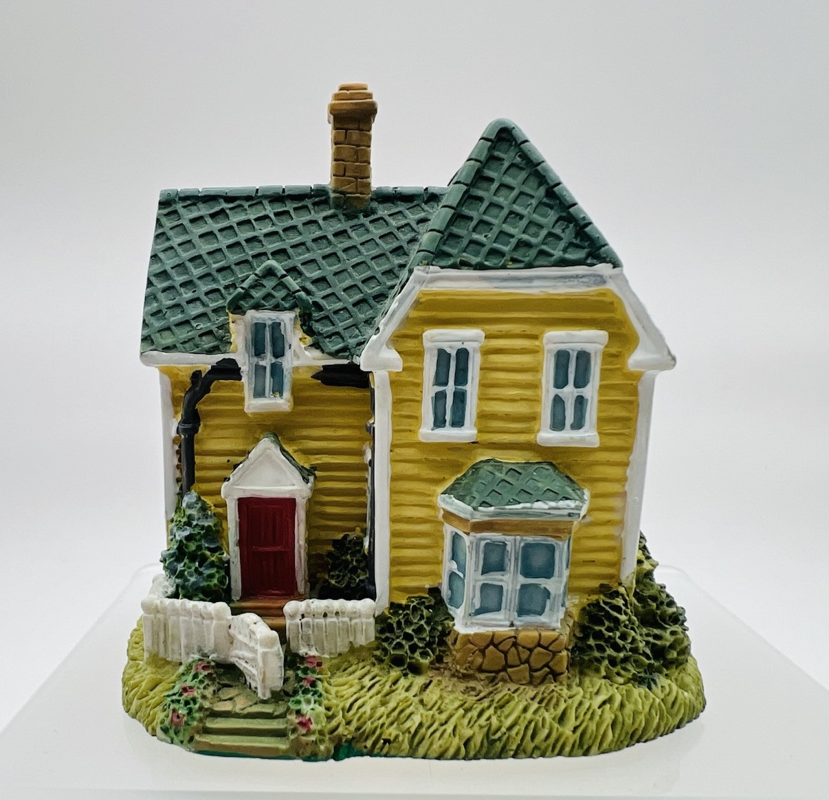 Liberty Falls Red Rudder Antiques AH100 Miniature Figurine 1996