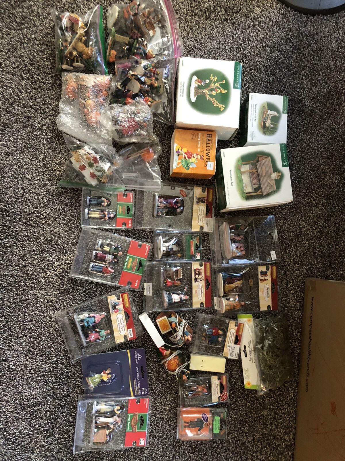 Mixed Lot Department 56/Harvest/Other Fall Village Pieces (See Description)