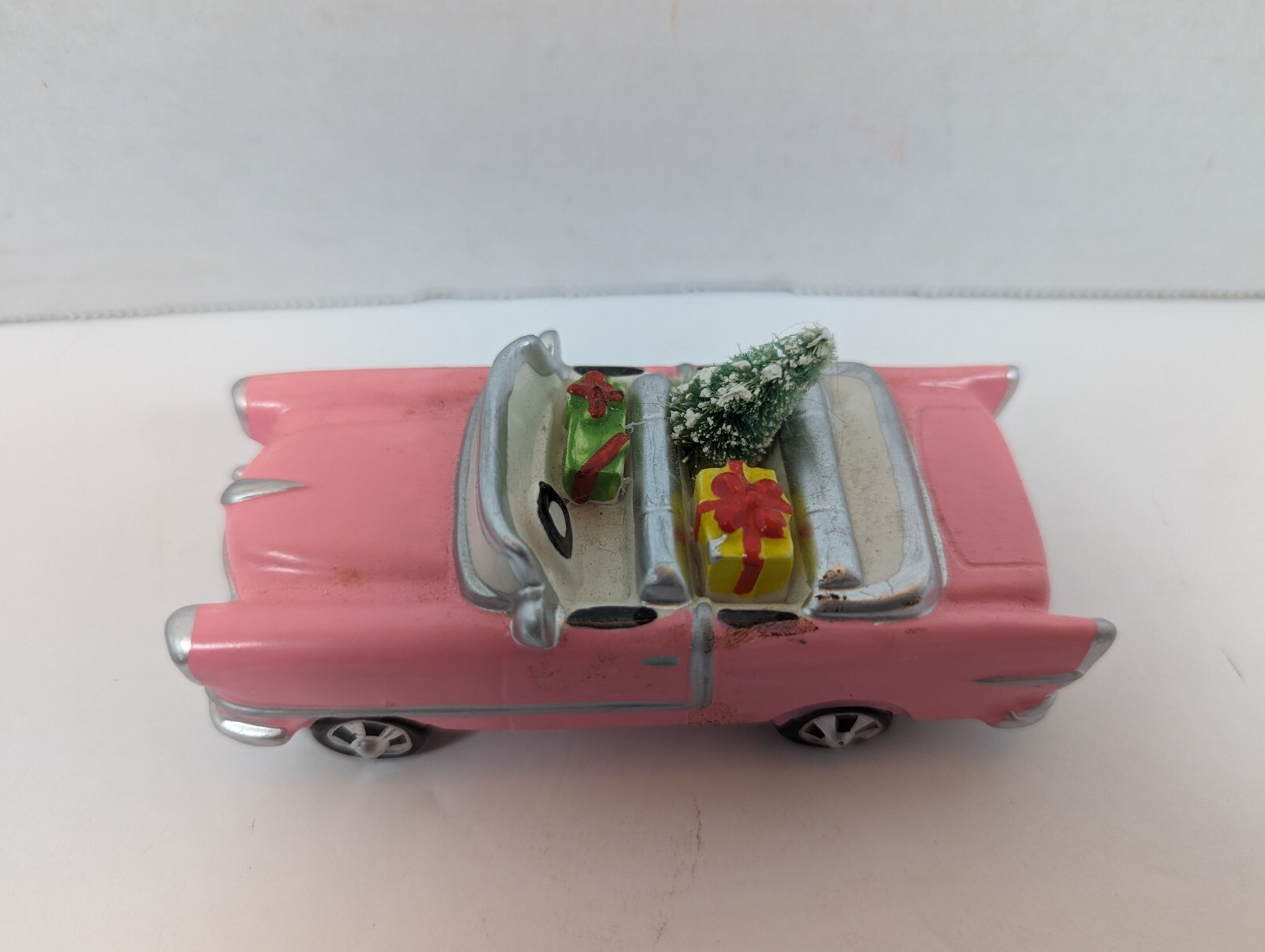 Dept. 56 Snow Village Christmas Cadillac #54135 Pink Cadillac with Presents VTG
