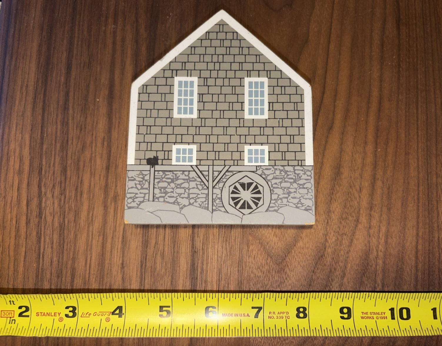 The Stoney Brook Grist Mill Cat’s Meow Village shelf sitter Cape Cod Collection