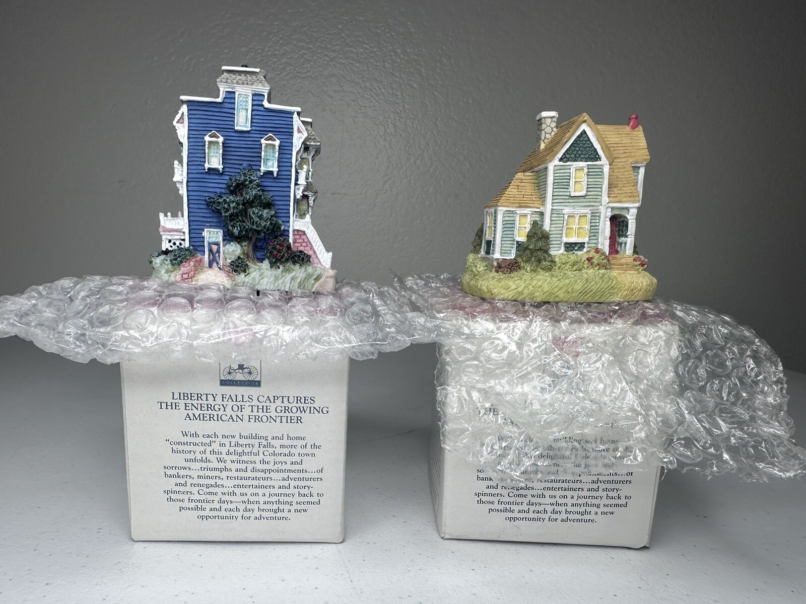 New Liberty Falls Historical Miniatures – Governor’s Mansion & Clock Shop