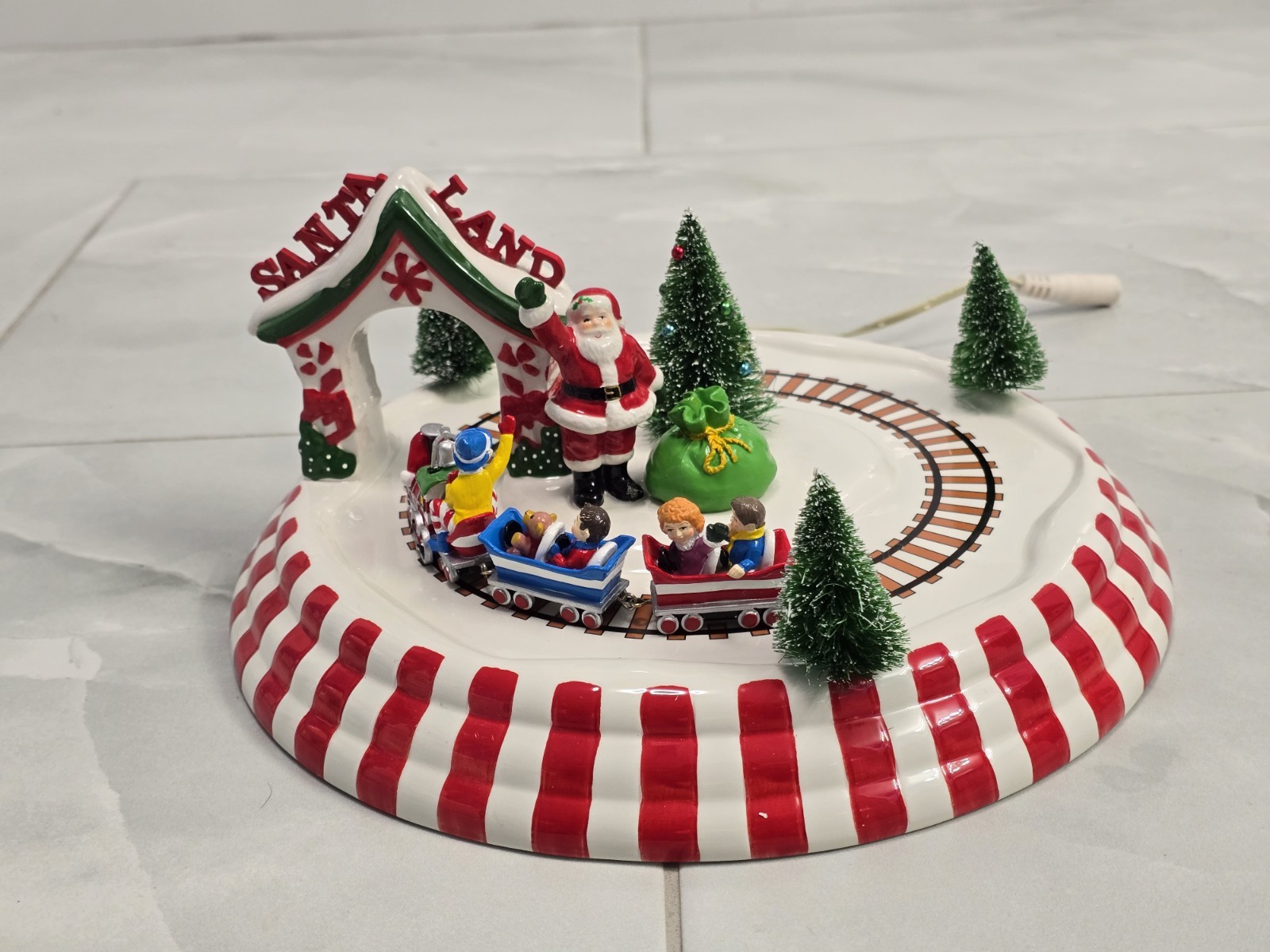 Department 56 Village Santa Land Train Ride Animated Accessory – Adapter Works