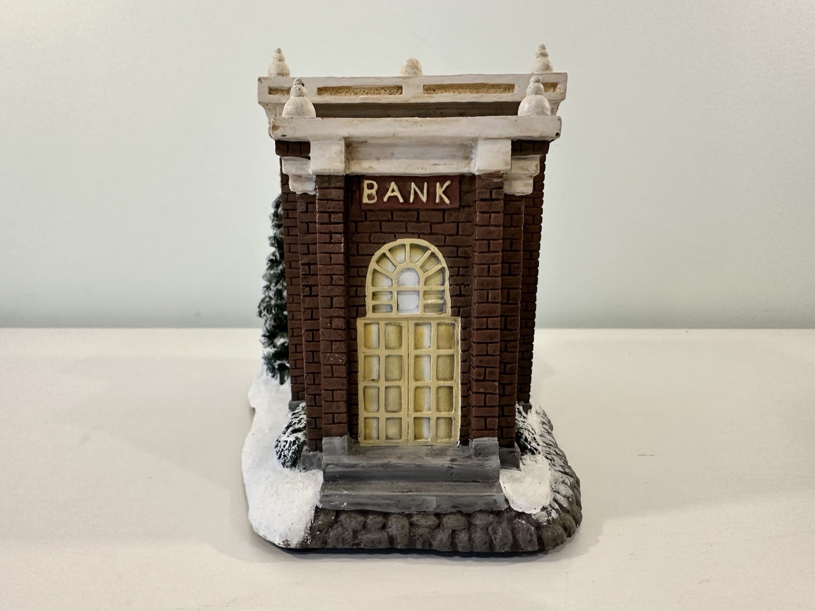 Hawthorne Village Terry Redlin Winter Memories – First National Bank
