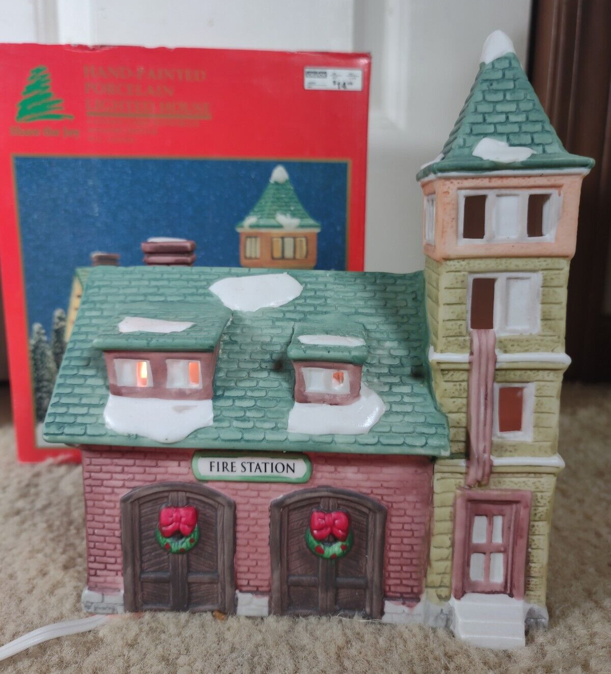 Christmas Porcelain Lighted 8.325″ Fire Station 1983 Share The Joy Collins Int.