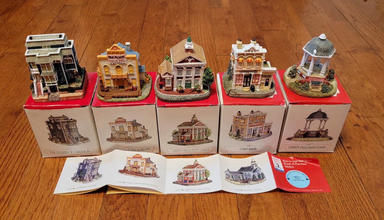 THE LIBERTY FALLS Collection MINIATURE BUILDINGS SET OF 5 Buildings.