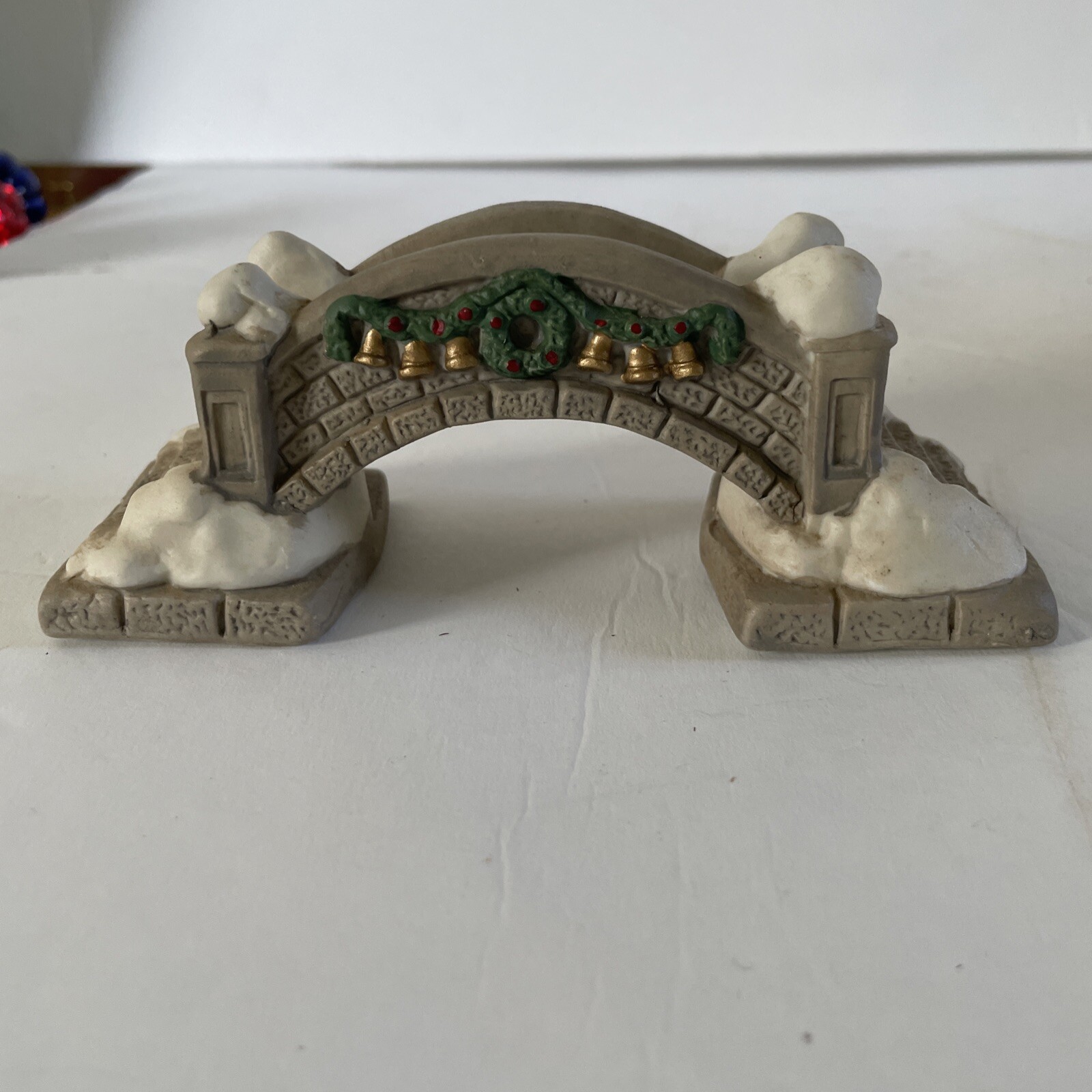 Mercuries USA Christmas Village Bridge Porcelain 1995